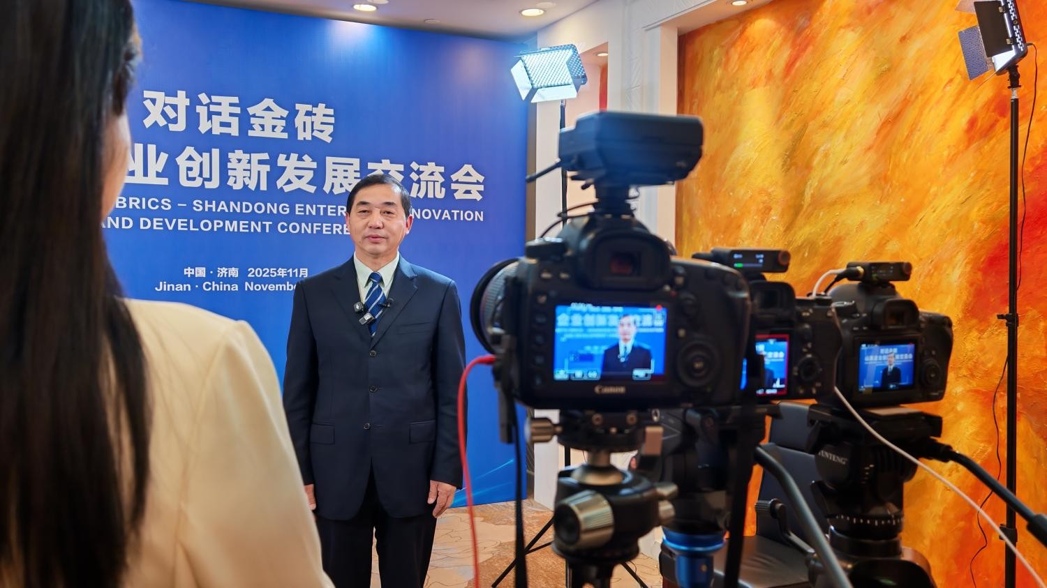 1766112317804269.jpg 4(1).jpg