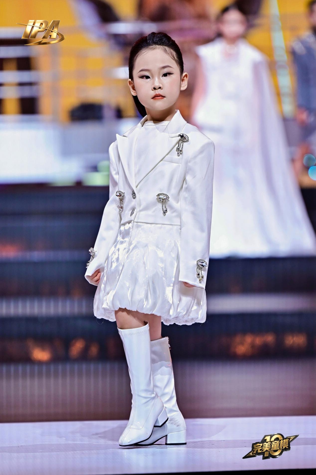 DDE_3773