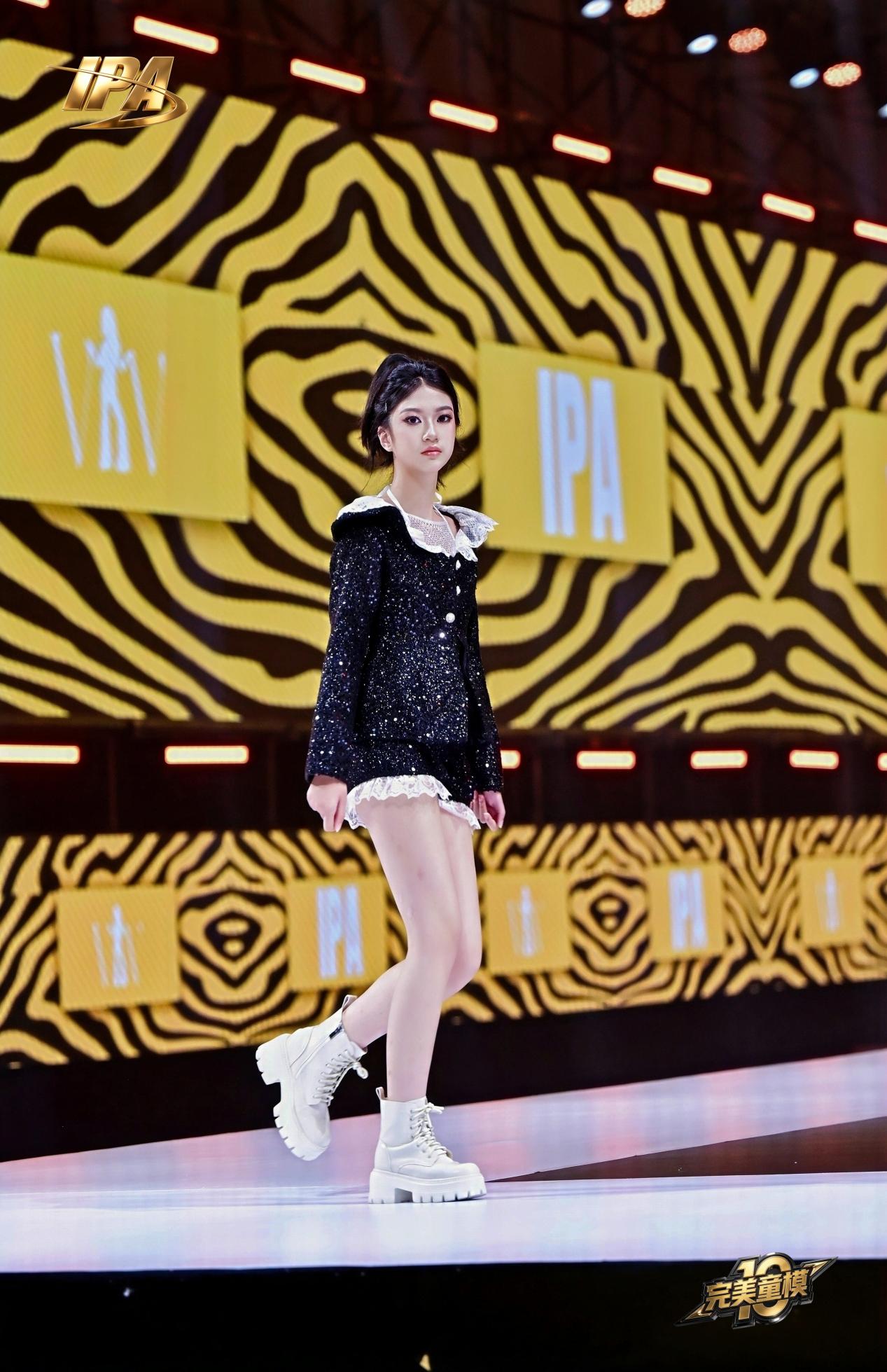 DDE_4128